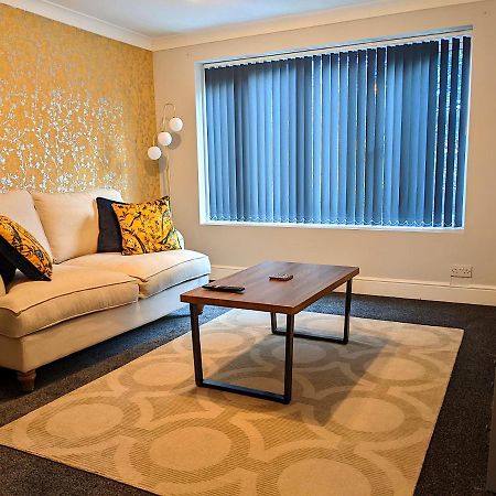 Racecourse Apartment Донкастер Экстерьер фото