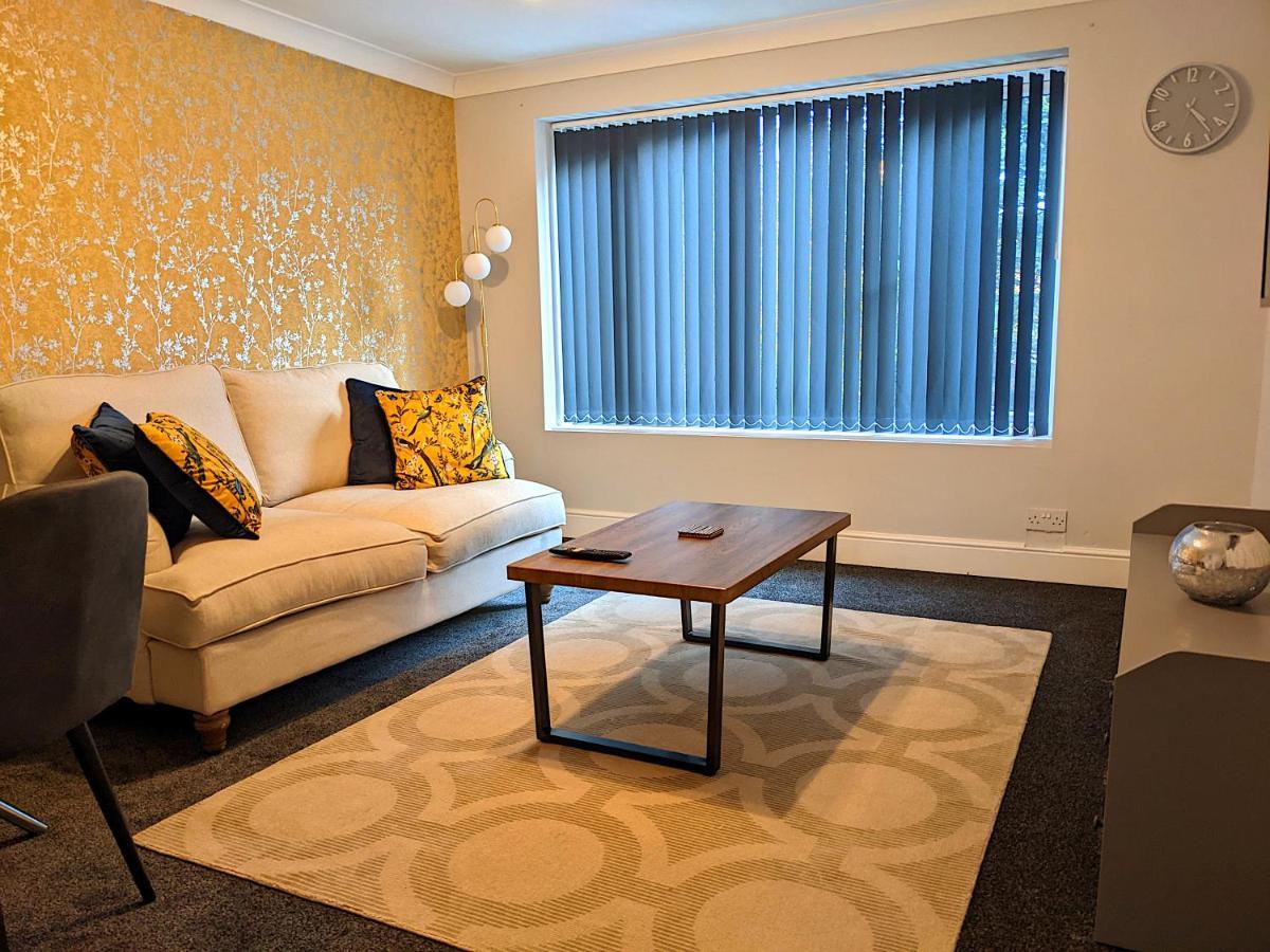 Racecourse Apartment Донкастер Экстерьер фото